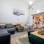 Meridian Apartment With Grill Terrace